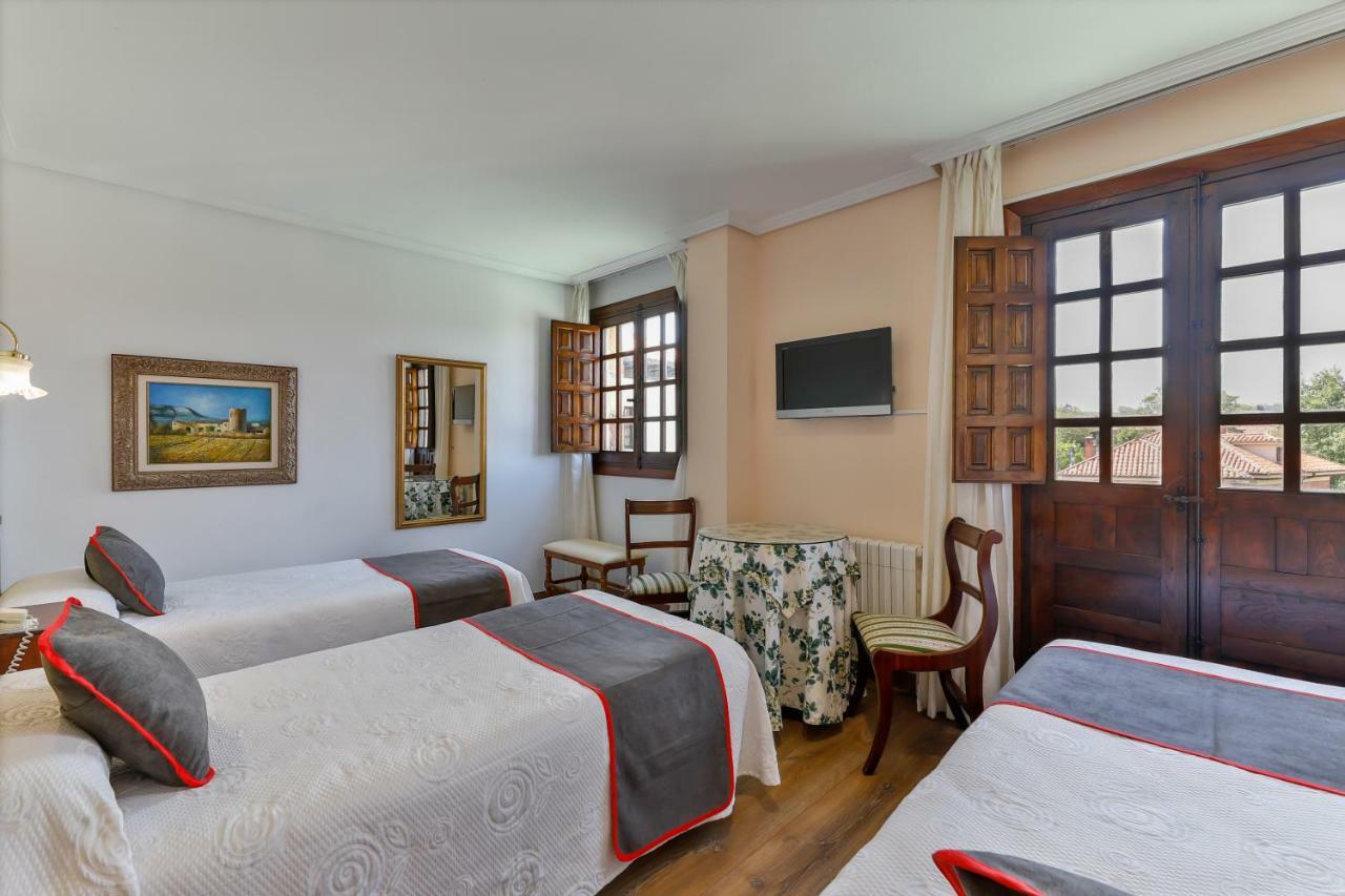 Hotel Santillana Santillana del Mar Esterno foto